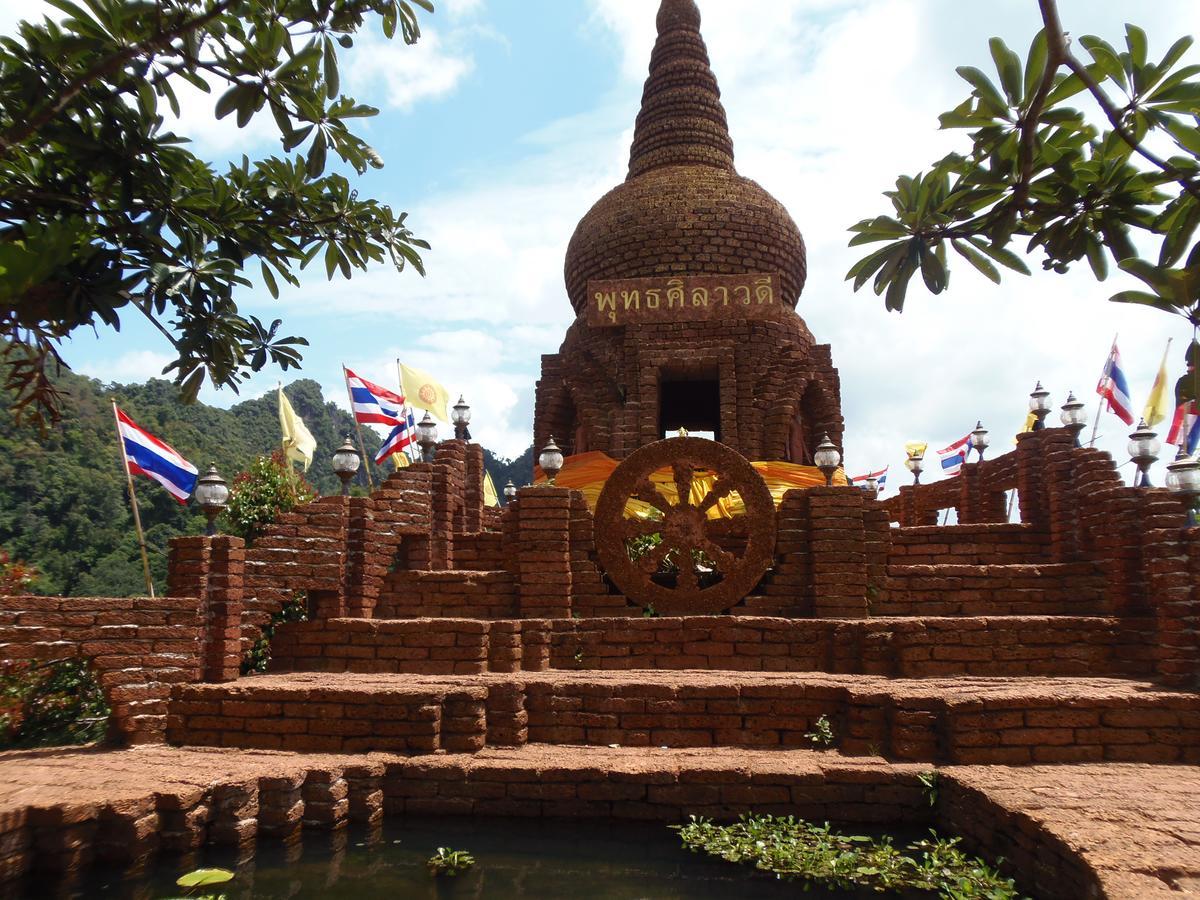 Takhun Mountain View Bed & Breakfast Ban Tha Khun Exterior foto