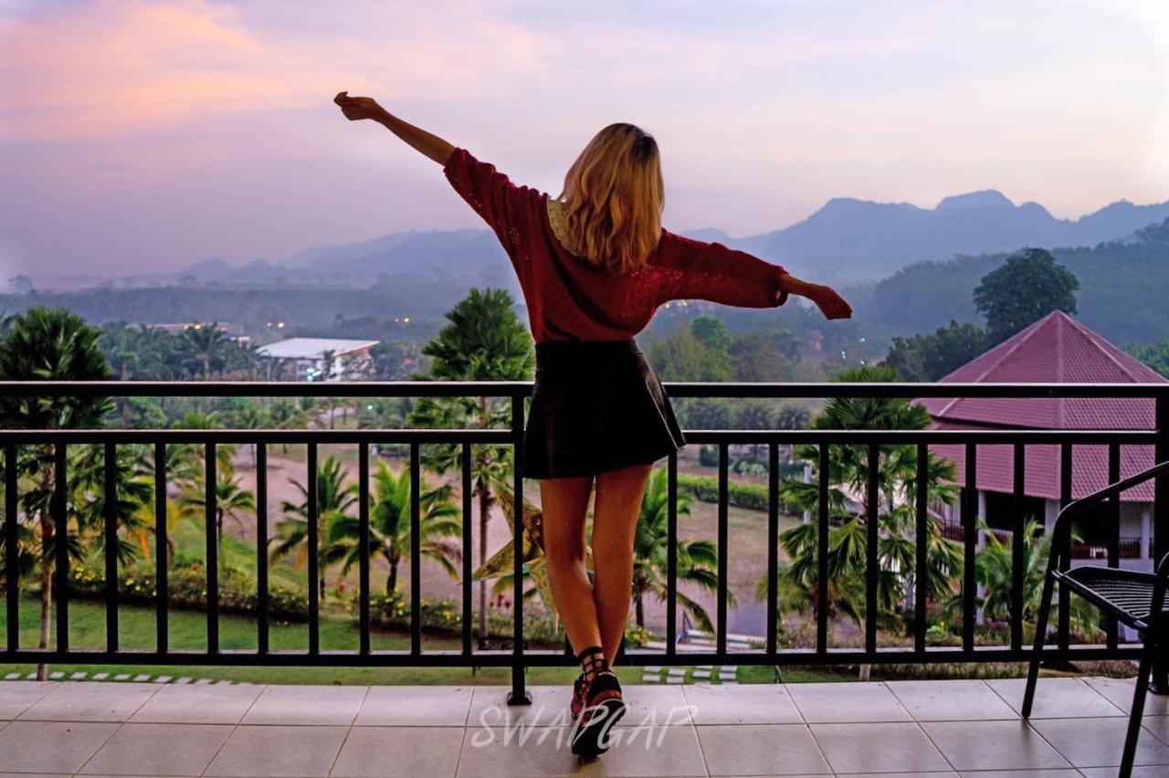 Takhun Mountain View Bed & Breakfast Ban Tha Khun Exterior foto